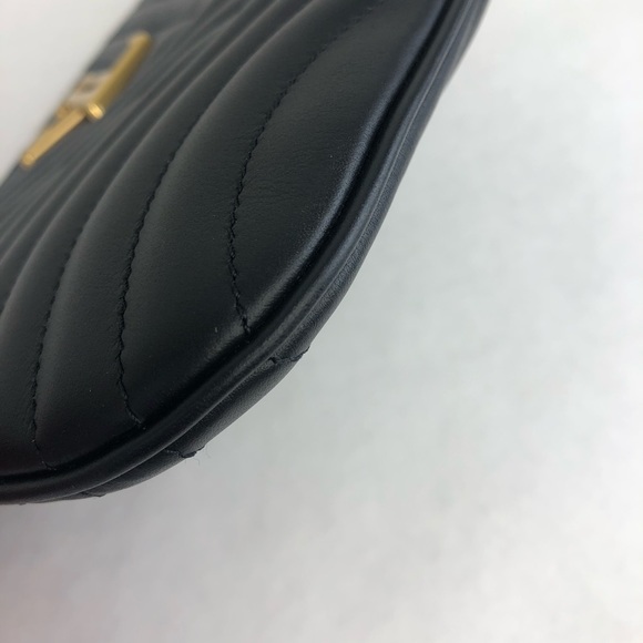 Louis Vuitton New Wave Zipped Pochette Wristlet - Picture 14 of 16